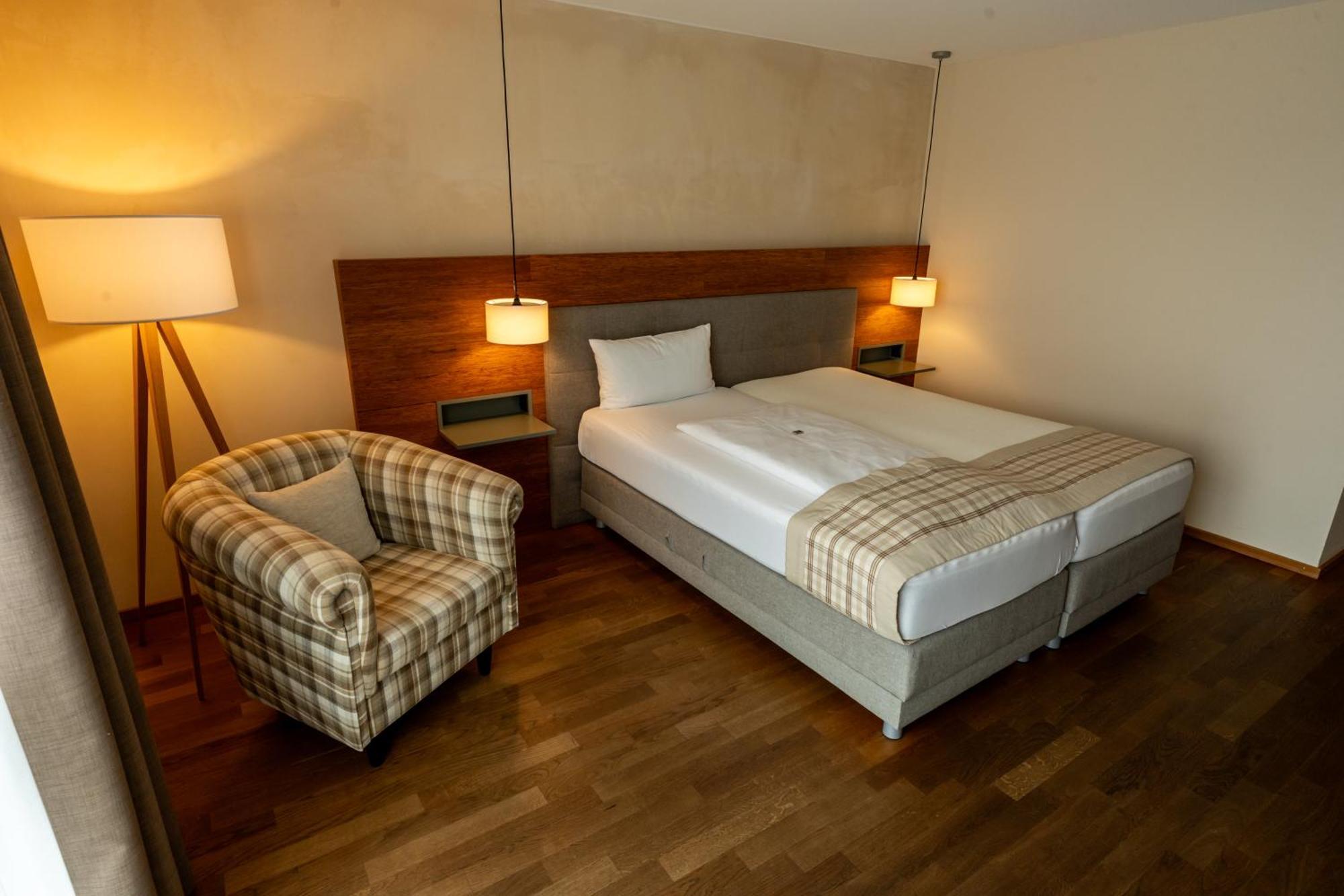 Restaurant Hotel Zum Storchen Waldkirch Εξωτερικό φωτογραφία