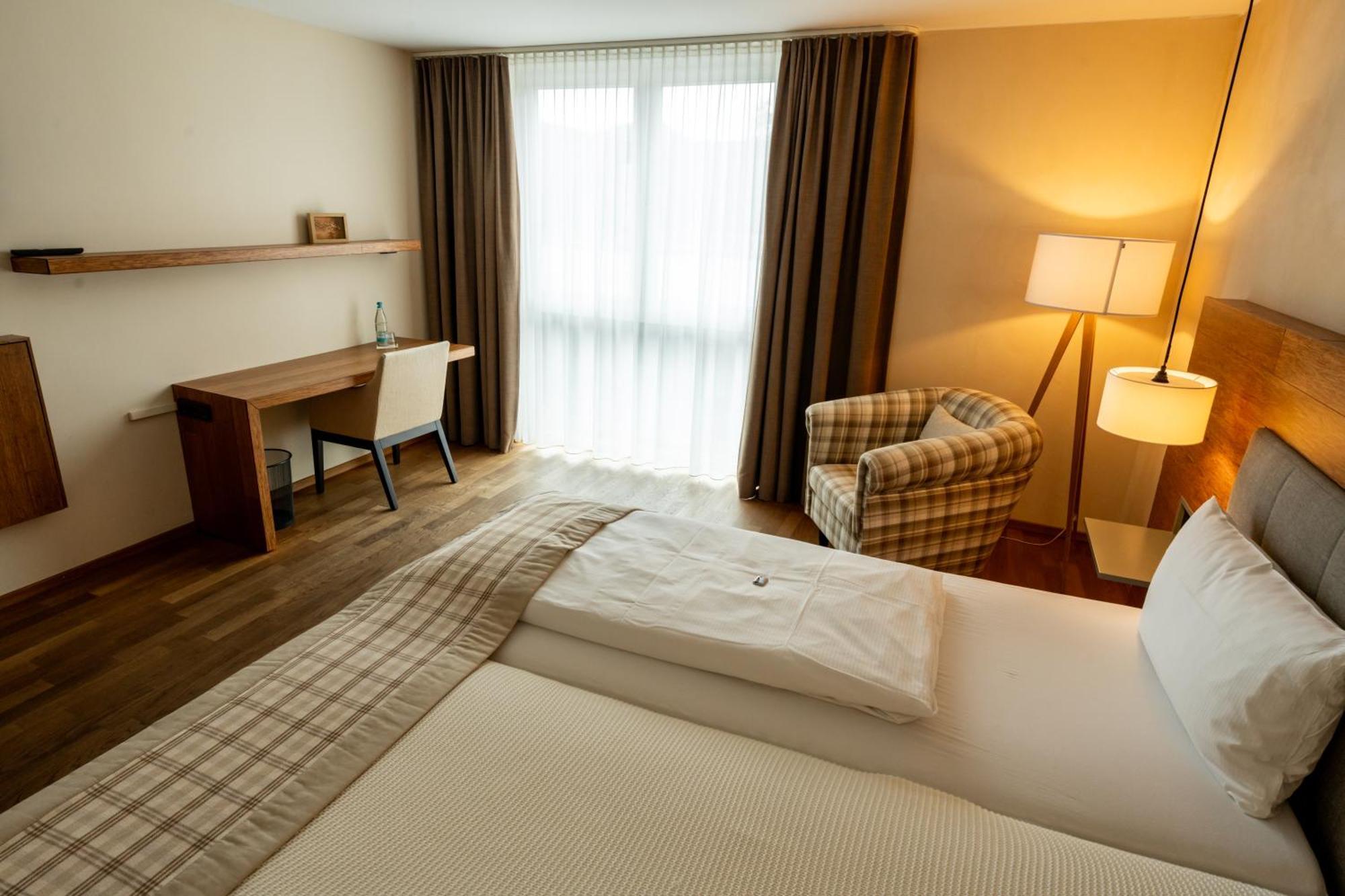 Restaurant Hotel Zum Storchen Waldkirch Εξωτερικό φωτογραφία
