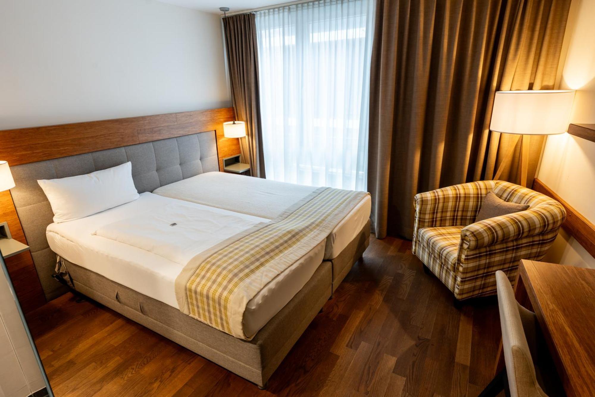 Restaurant Hotel Zum Storchen Waldkirch Εξωτερικό φωτογραφία